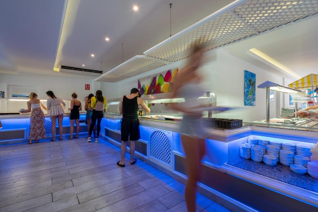Buffet Restaurant Guya Wave Hotel Cala Ratjada Buffet Restaurant Guya Wave Hotel Cala Ratjada